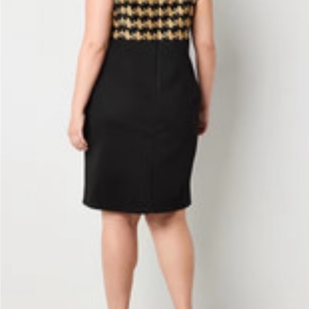 Forever 21 Black and Gold Midi Dress